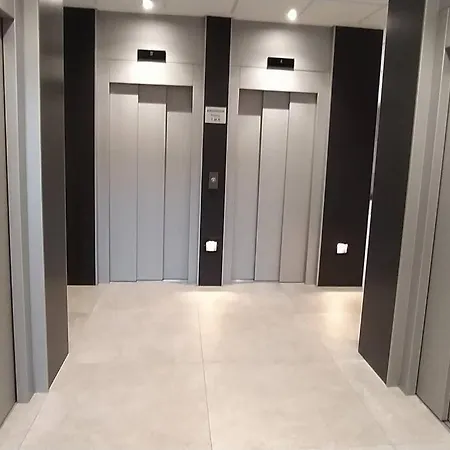 En Playa Del Arbeyal * Gijon