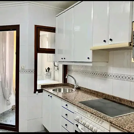Apartamento En Playa Del Arbeyal Gijón